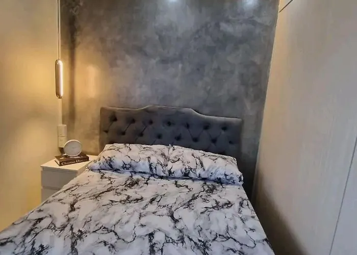 Cozy At Sea Residences Manila